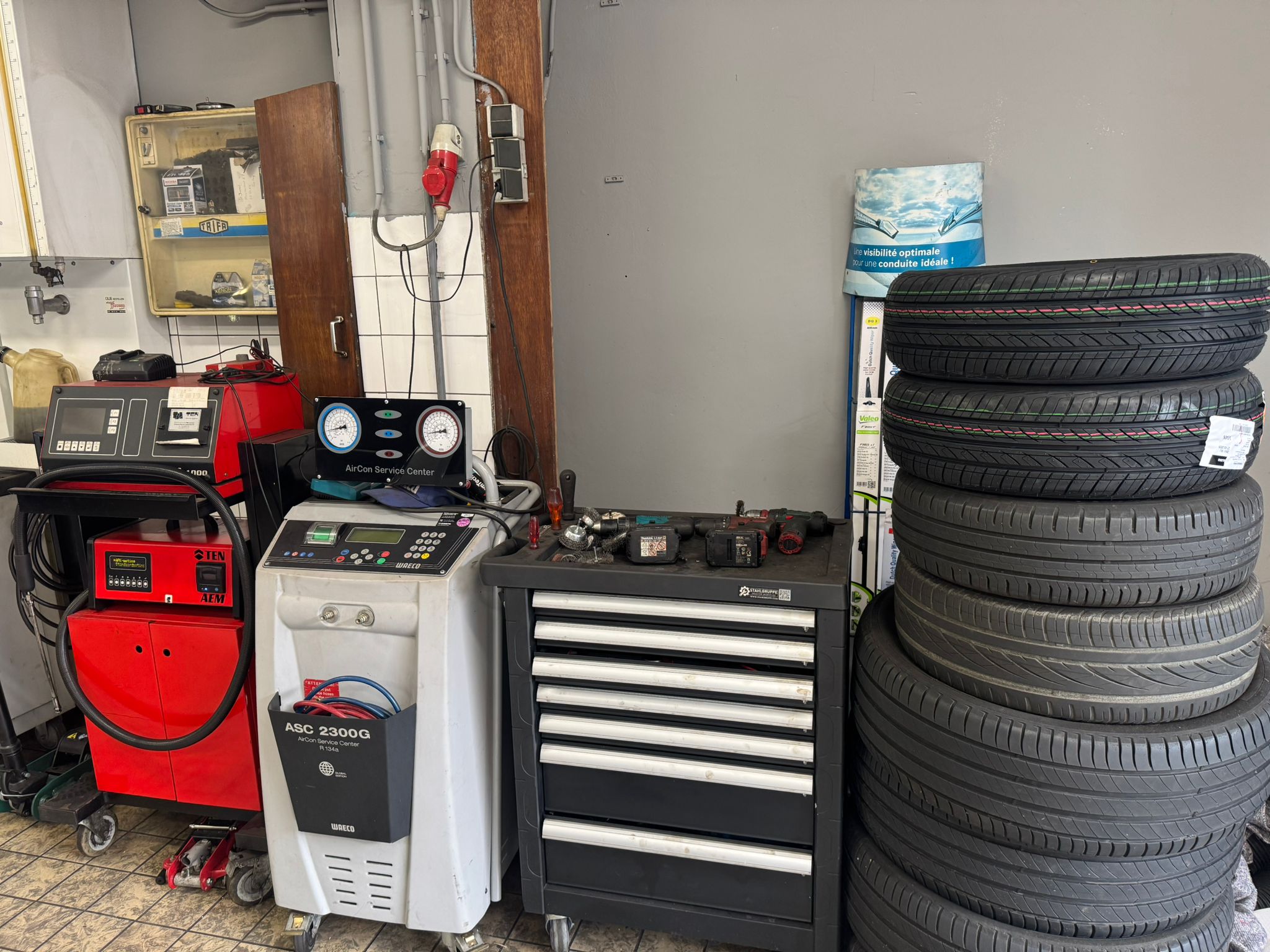 Airco service apparatuur